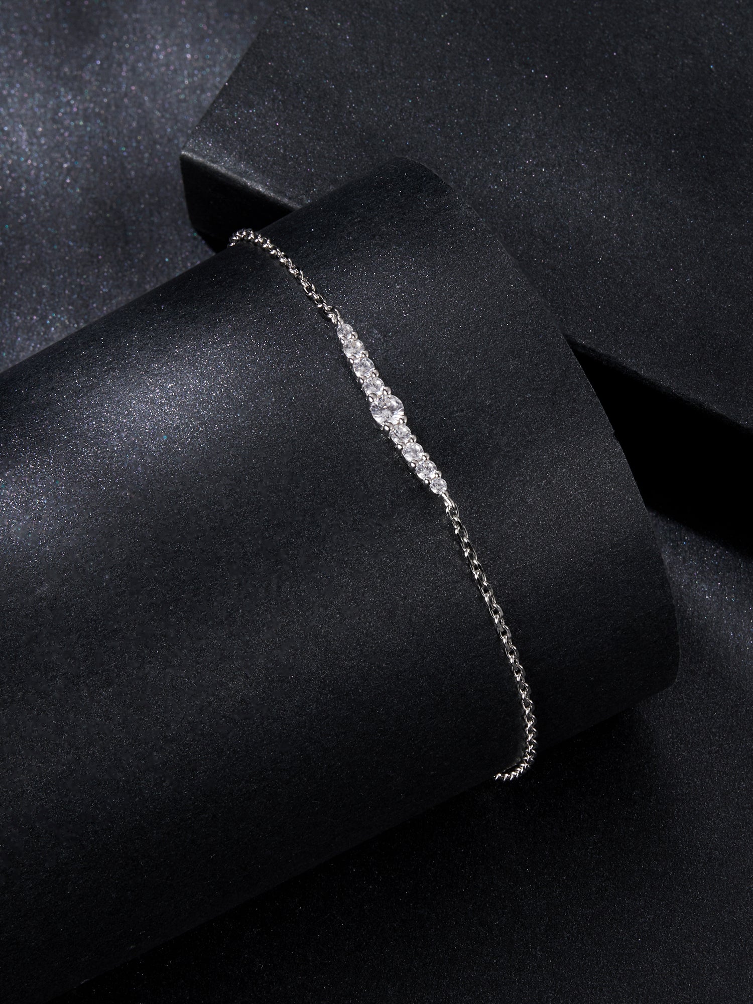 Bratara din Argint Moissanite Elegant Line