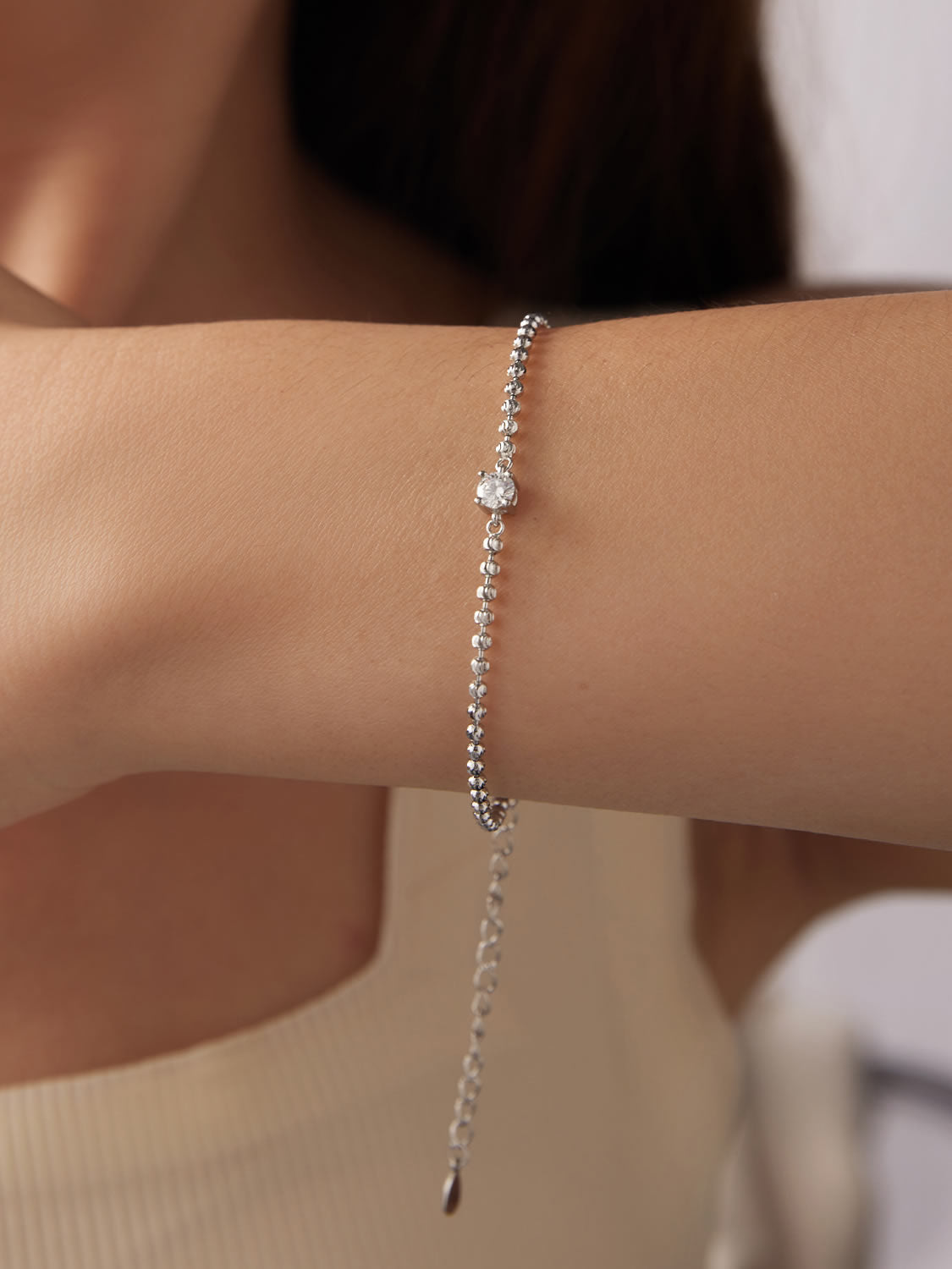 Brățară delicată din argint cu moissanite pentru femei