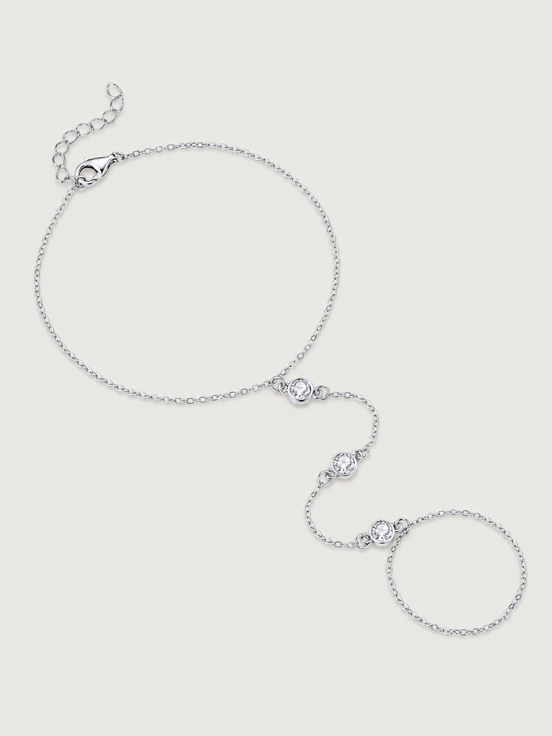Brățară din argint tip hand chain cu zirconii