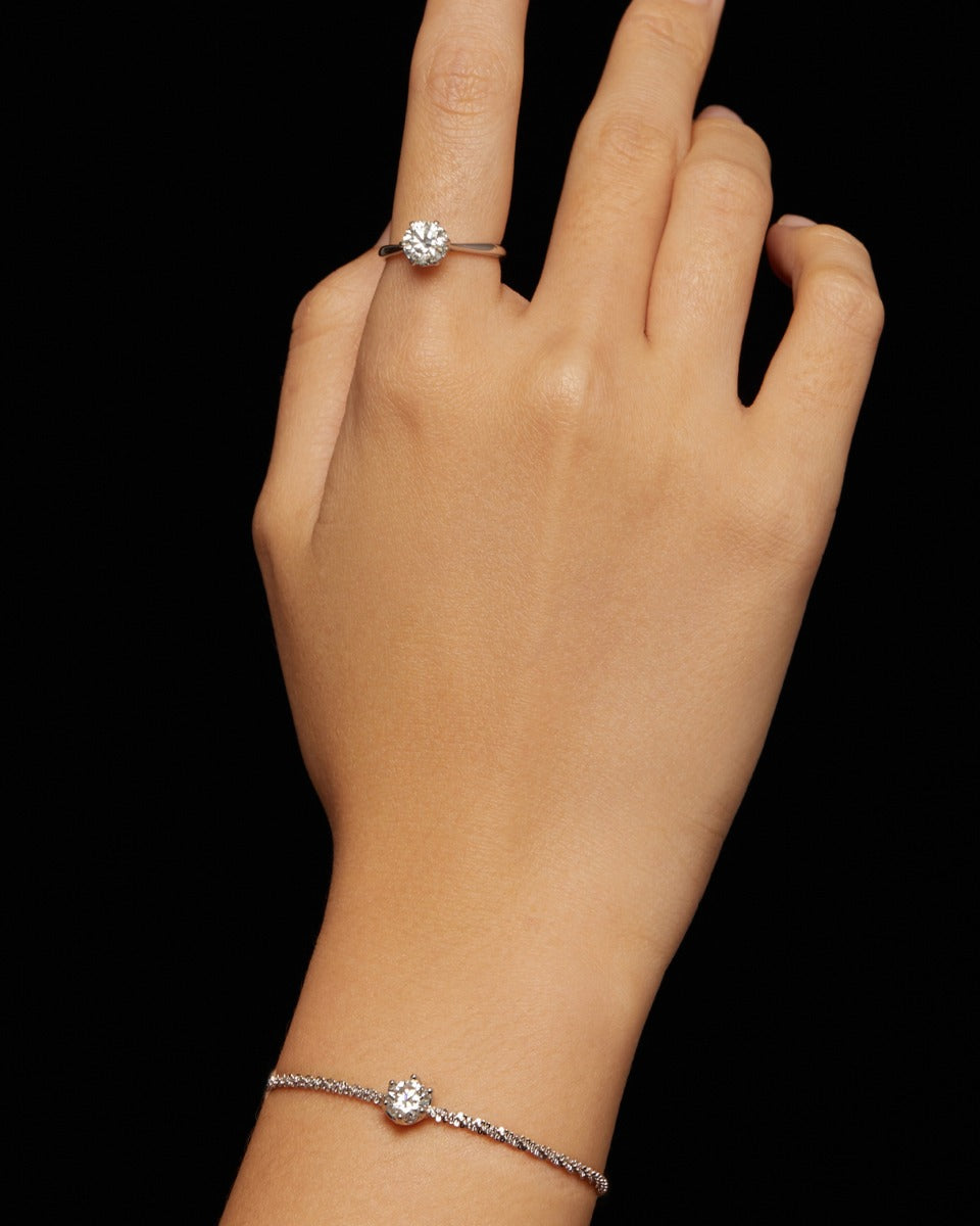 Brățară argint stil diamant cu moissanite central strălucitor