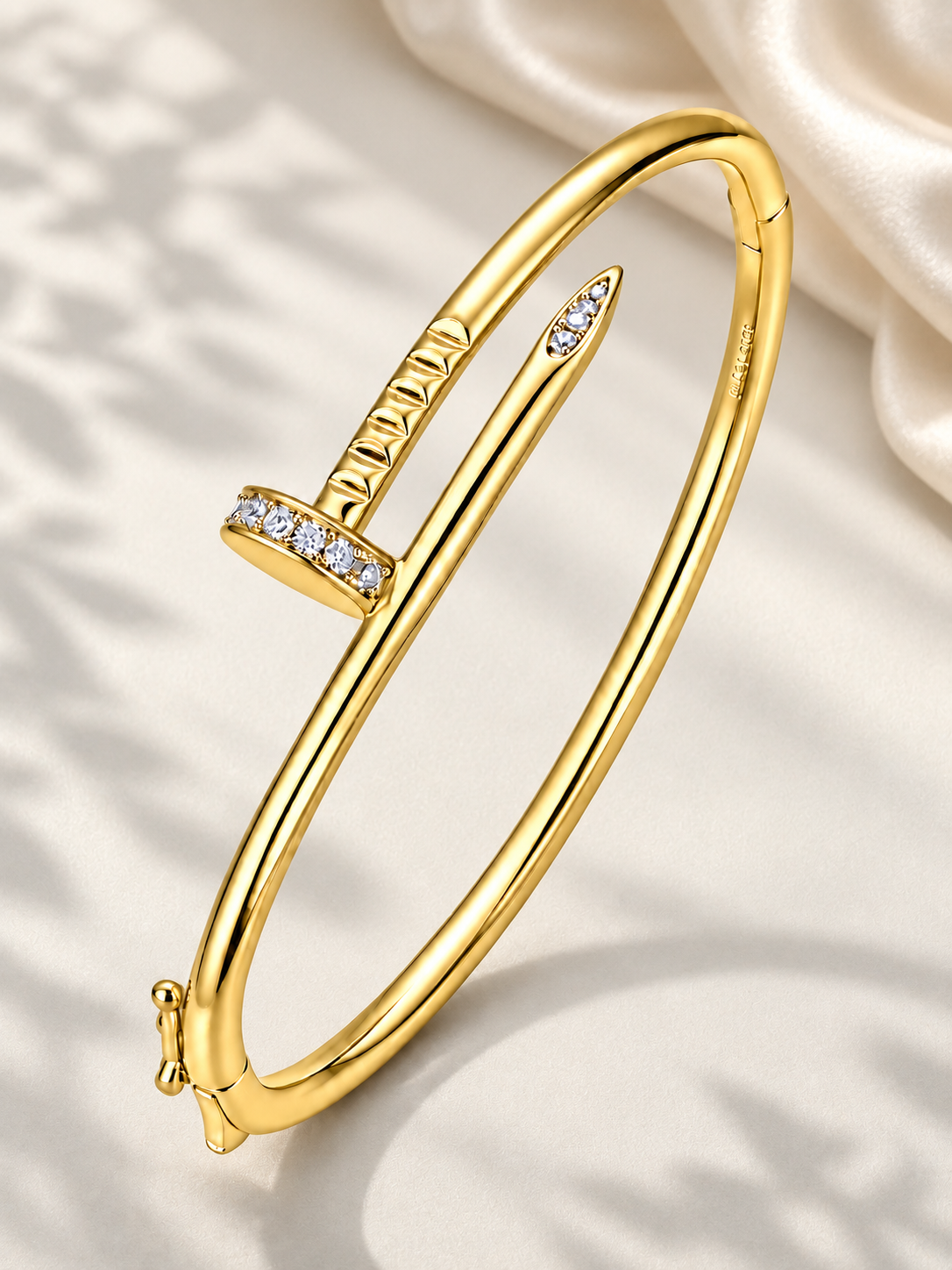 Brățară Gold Nail cu Moissanite 6A