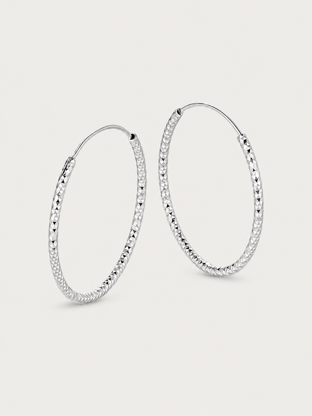 Cercei din Argint Diamond Cut Hoops placat cu Aur Alb 18K