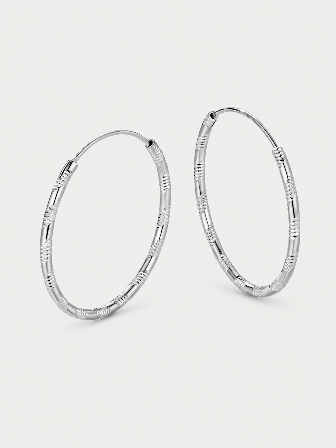 Cercei din Argint Diamond Glow Hoops placat cu Aur Alb 18K