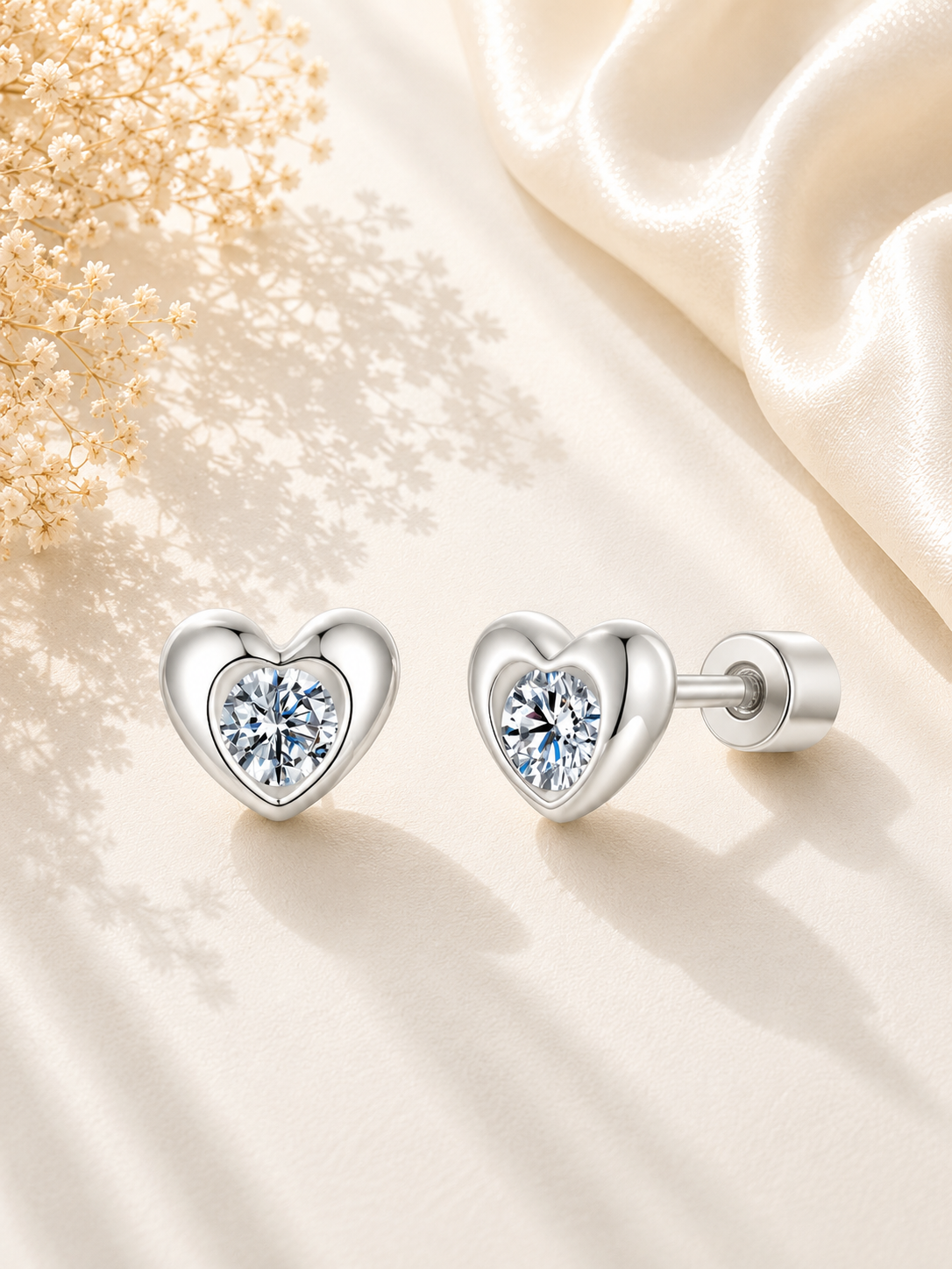 Cercei din argint cu moissanite ideali pentru cadou romantic