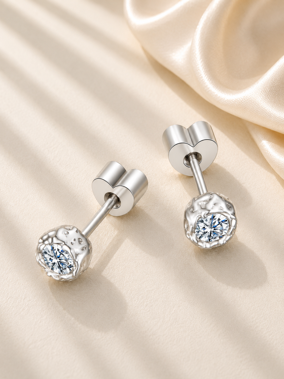 Cercei premium din argint 925 cu moissanite lifestyle