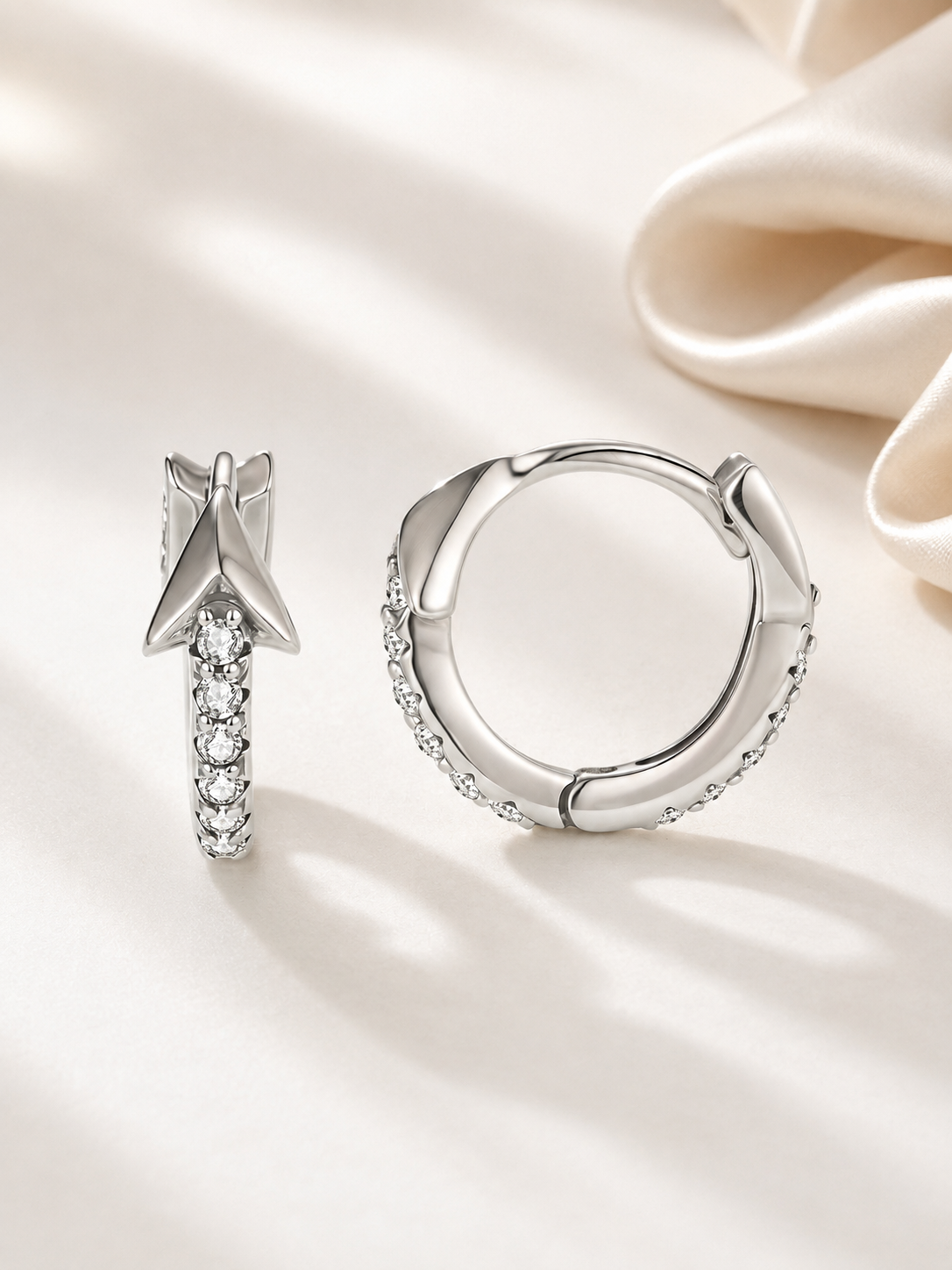 Cercei Arrow Hoops din Argint 925 dimensiune 13 mm