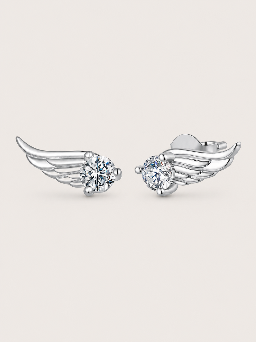 Cercei din argint Celestial Wings cu moissanite certificat GRA