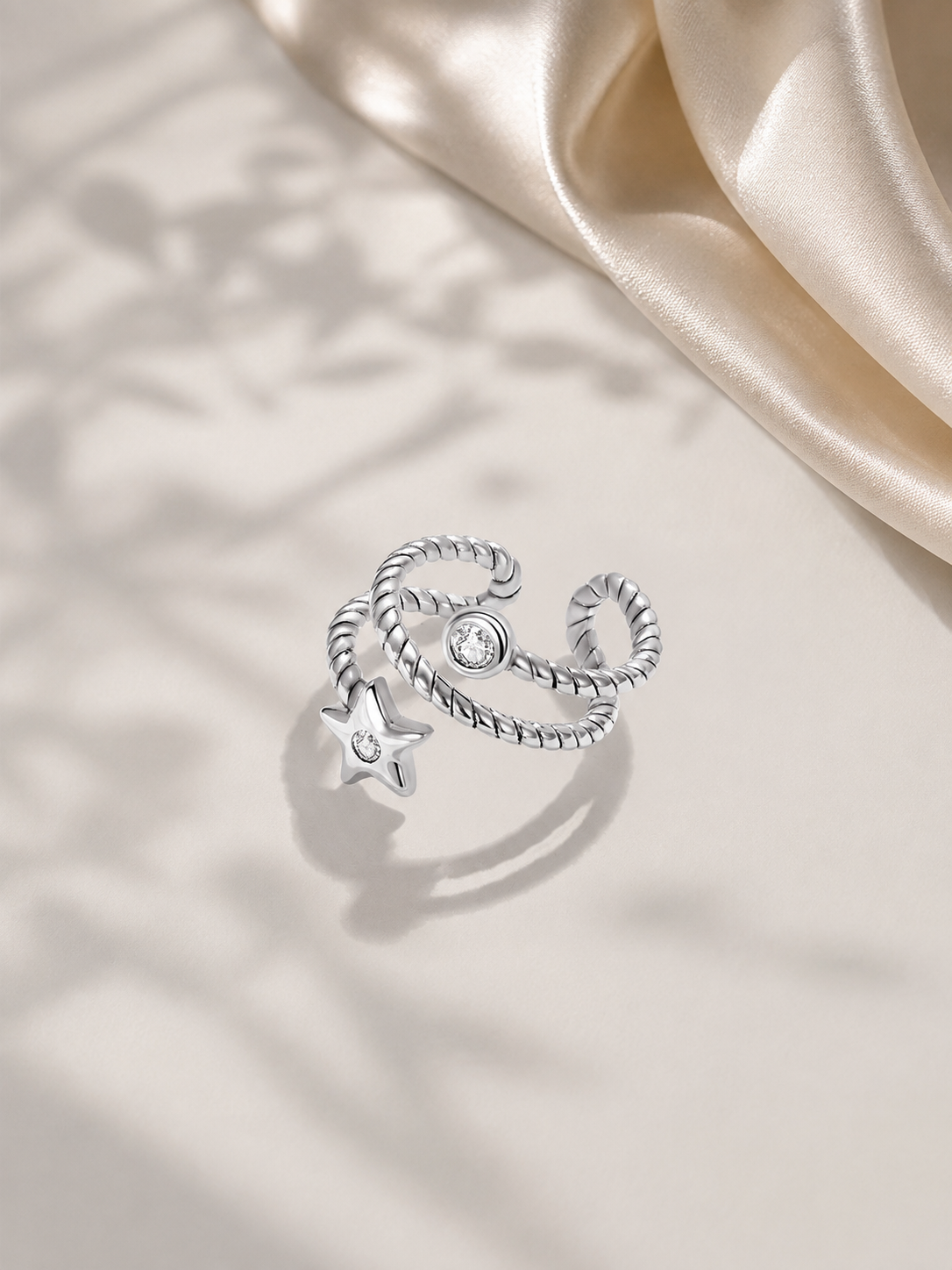 Cercei cuff cu design celestial și zirconii 5A