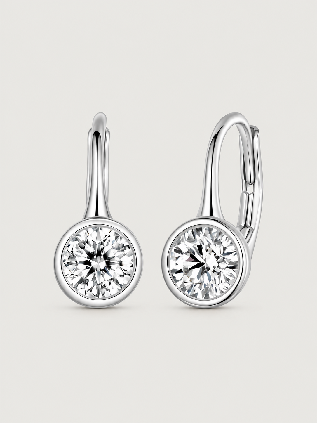 Cercei din argint tip drop cu moissanite strălucitor
