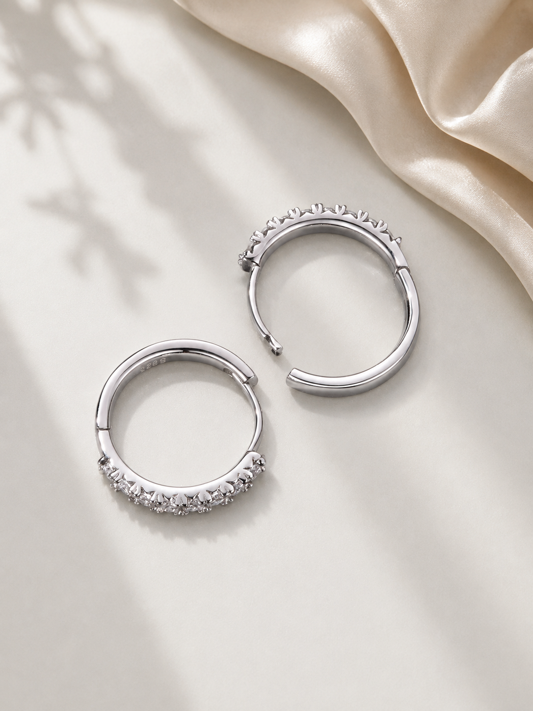 Cercei hoops din Argint 925 argintiu cu moissanite