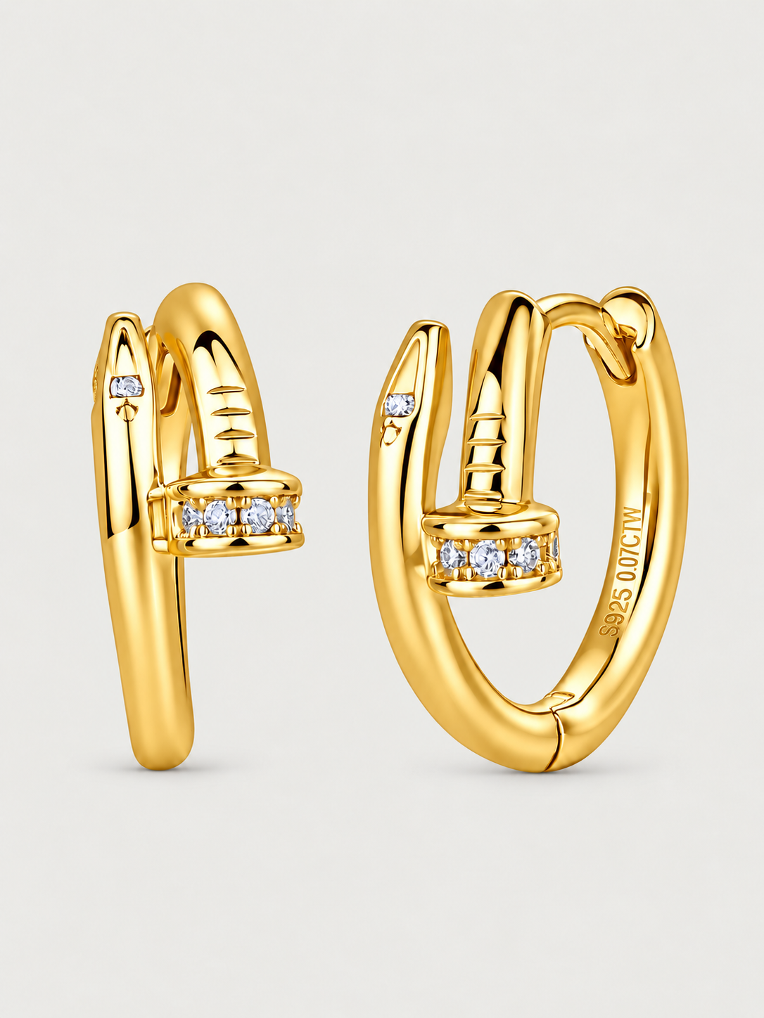 Cercei Moderni Gold Nail cu Moissanite