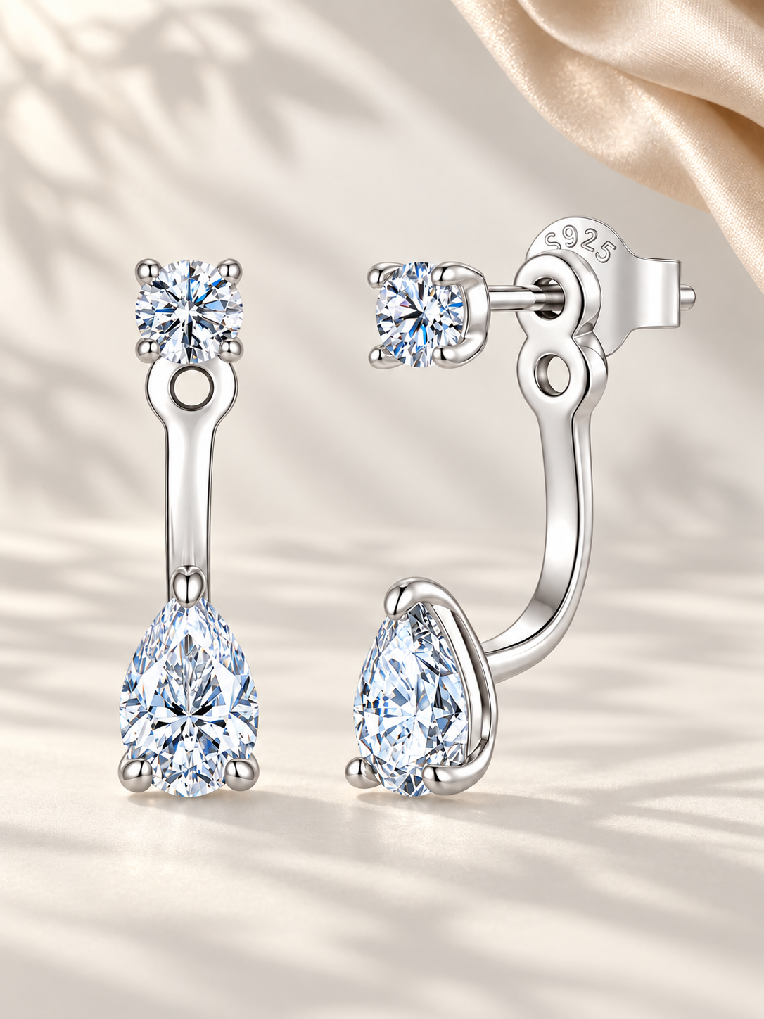 Cercei cu Moissanite Tăietură Pară de 0,5 ct