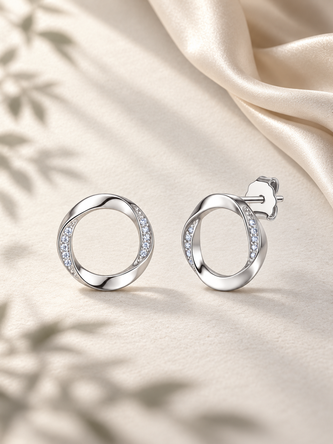 Cercei din Argint 925 Silver cu Moissanite