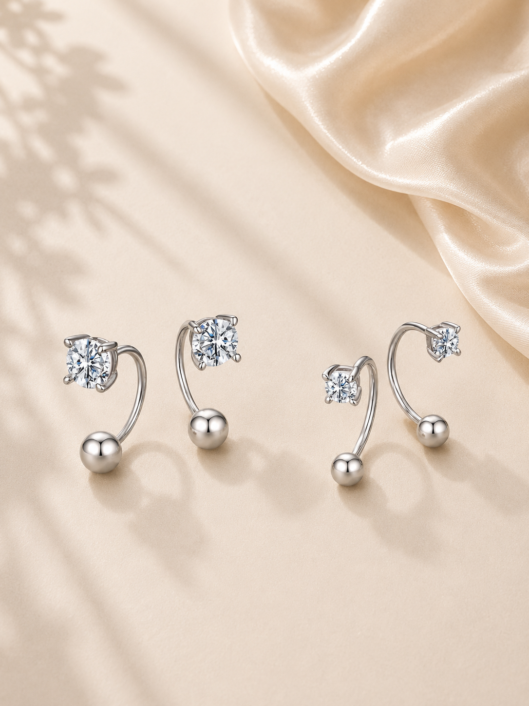 Cercei premium Threaded Curve L din argint cu moissanite