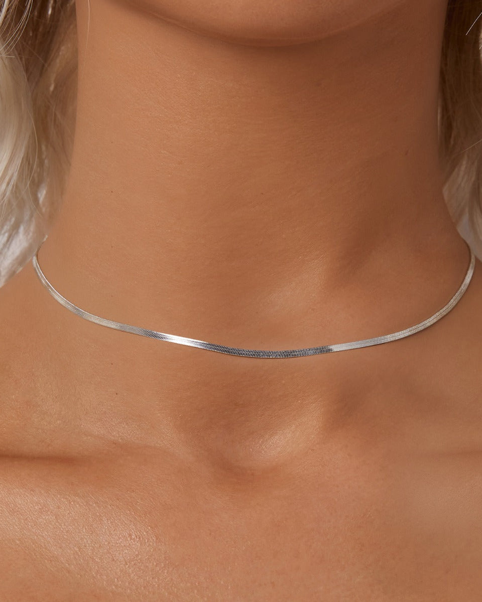 Colier elegant din argint Serpentine Elegance