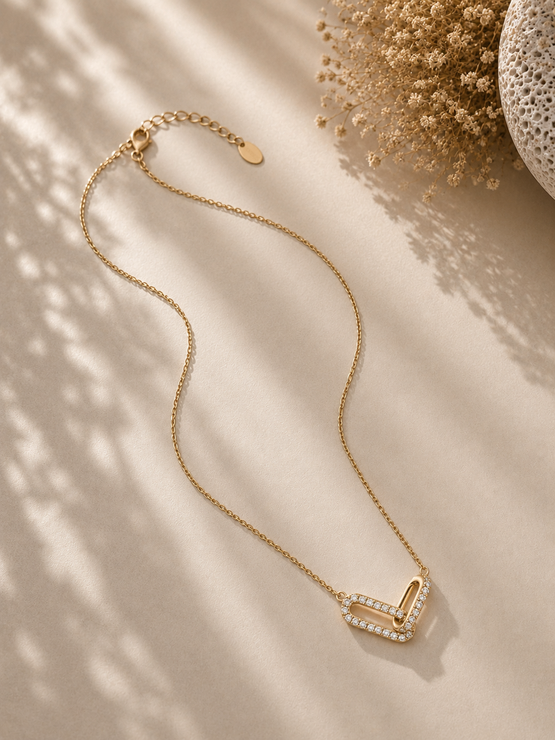 Colier geometric din argint 925 placat cu aur Gold Radiant Unity lifestyle