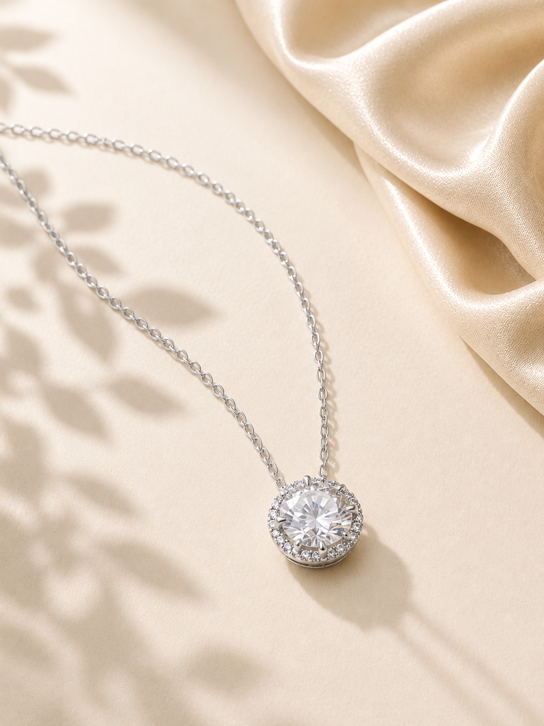 Colier elegant din argint cu moissanite 0,5 ct și halo din zirconii