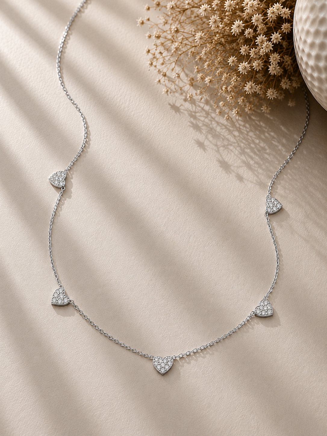 Colier din argint 925 cu inimioare și zirconii Silver Hearts in Harmony lifestyle