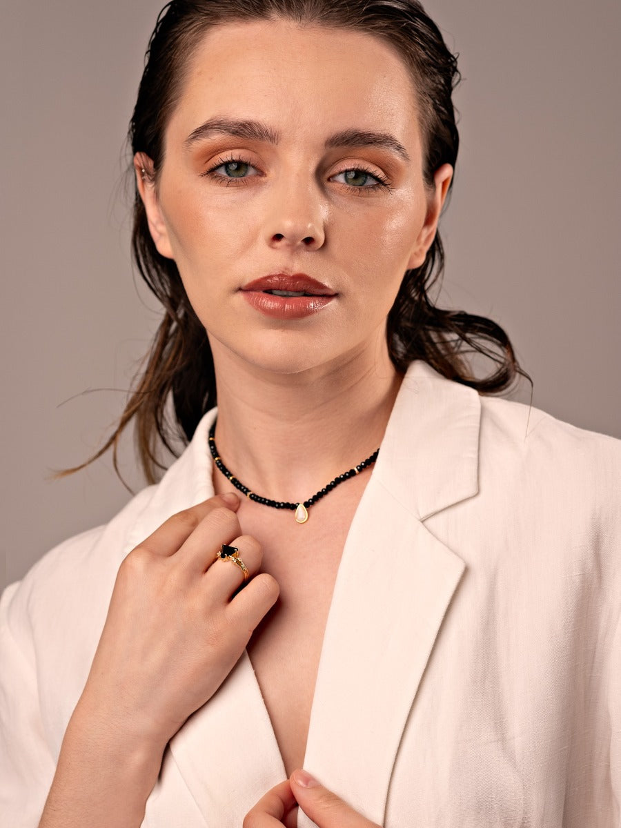 Colier din Argint Black Onyx Elegance in Every Tear Auriu