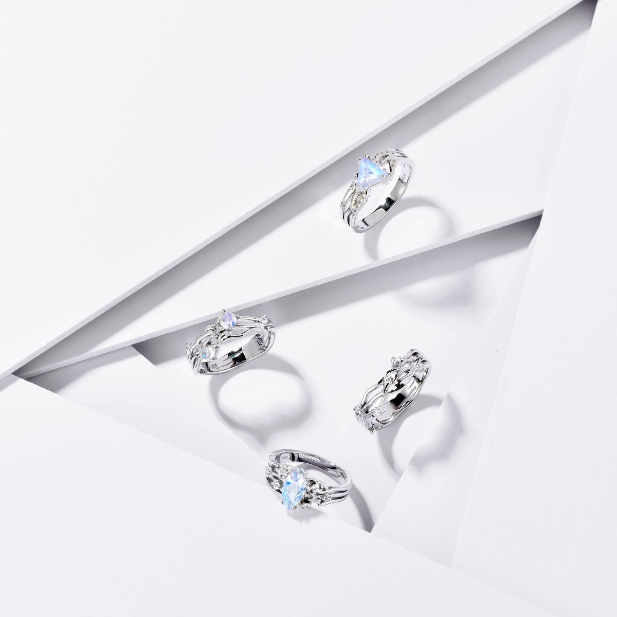 Inel din Argint Moonstone Natures Elegance