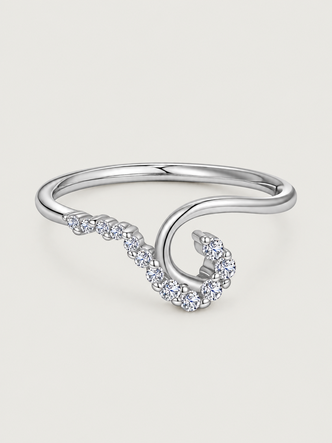 Inel din Argint Moissanite Golden Wave Argintiu