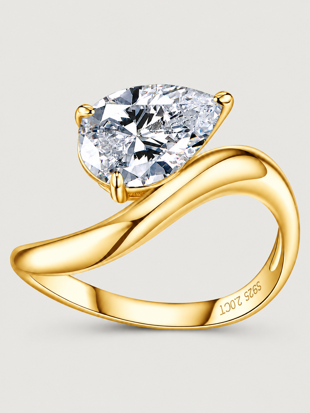 Inel din Argint Moissanite Gold Élan Pear