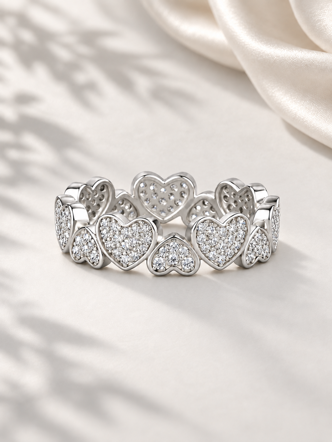 Inel Silver Heart Cascade cu Moissanite 6A
