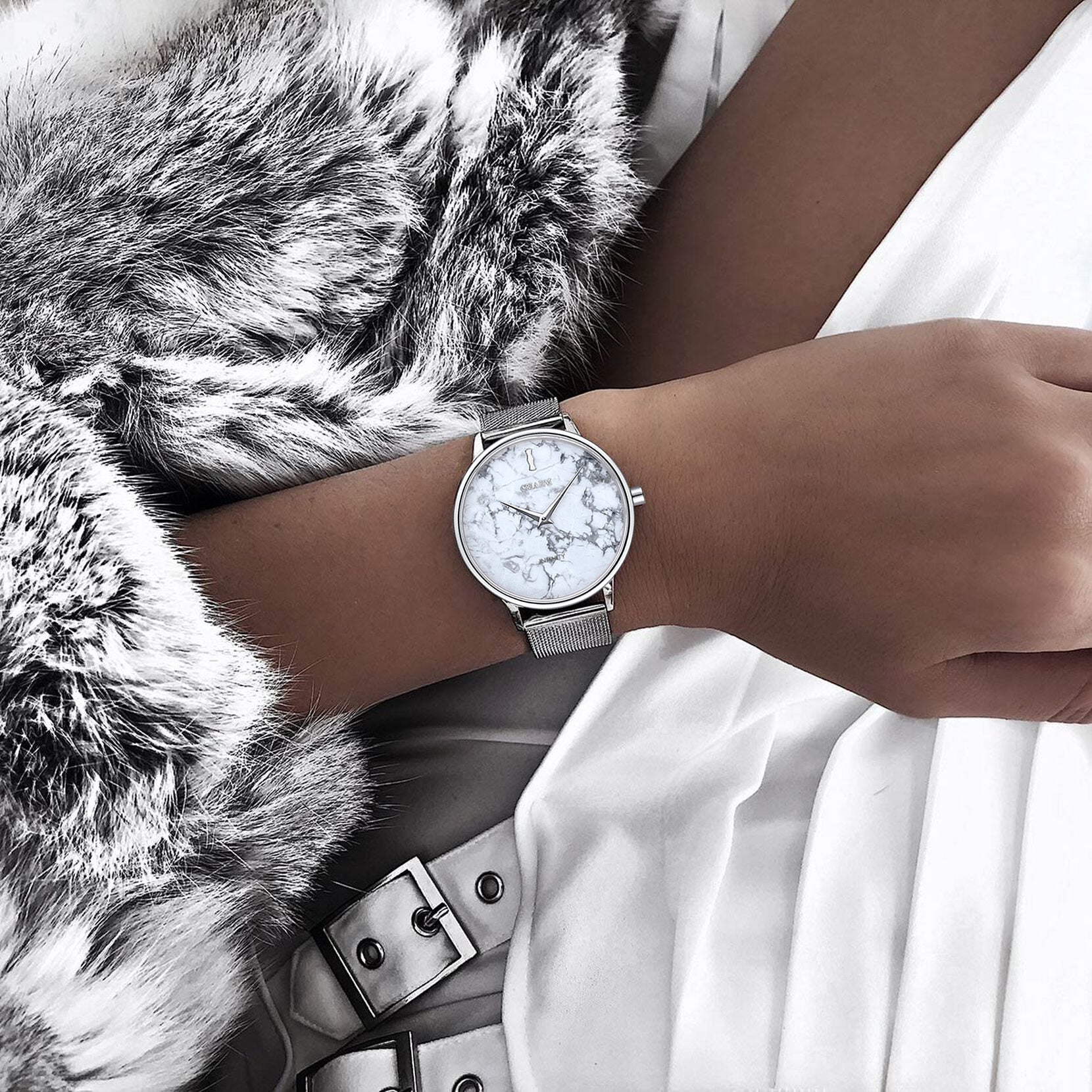 Set Cadou : Ceas Infinity Marble Freya Black + Curea din piele Alba + Curea din otel inoxidabil Rosegold