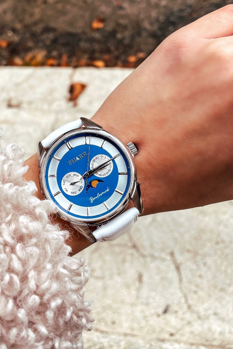 Set Unisex Cadou : Ceas Boulevard Aviatorilor White + Curea de piele Neagra