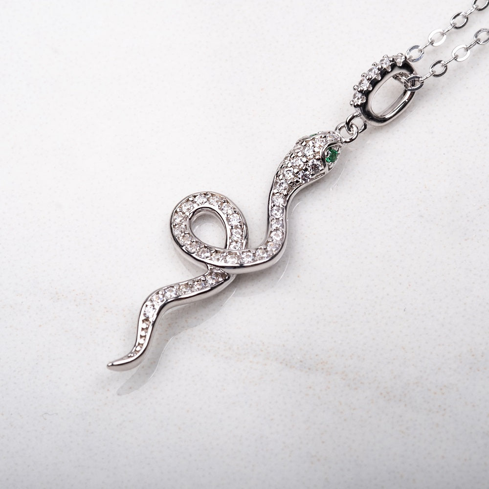 Pandantiv cu Lantisor din Argint Love Necklace