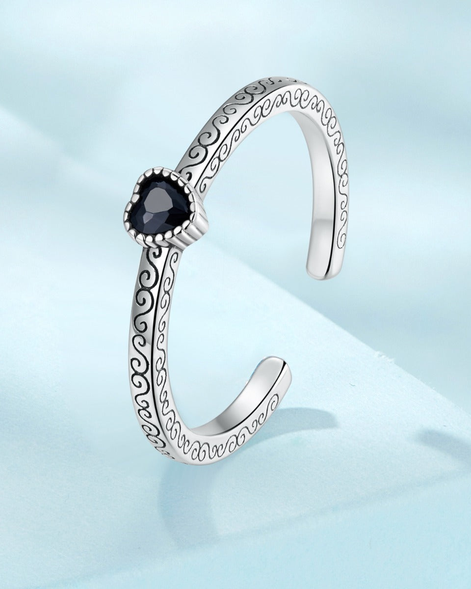 Inel din Argint Vintage Black Zircon Heart