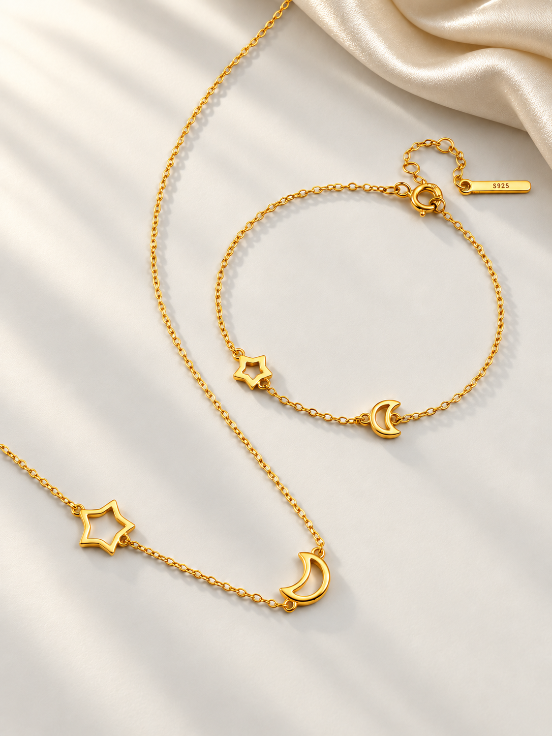 Set Colier si Brățară din Argint Moon & Star Minimalistă