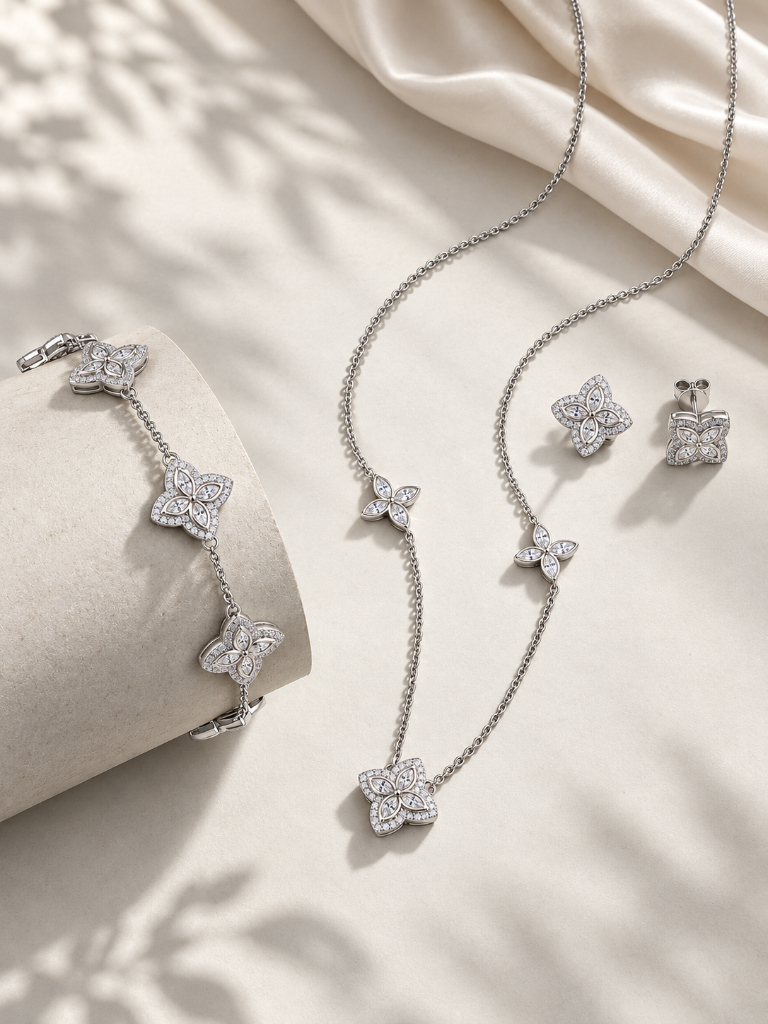 Set Elegant Silver Moissanite Celestial Bloom