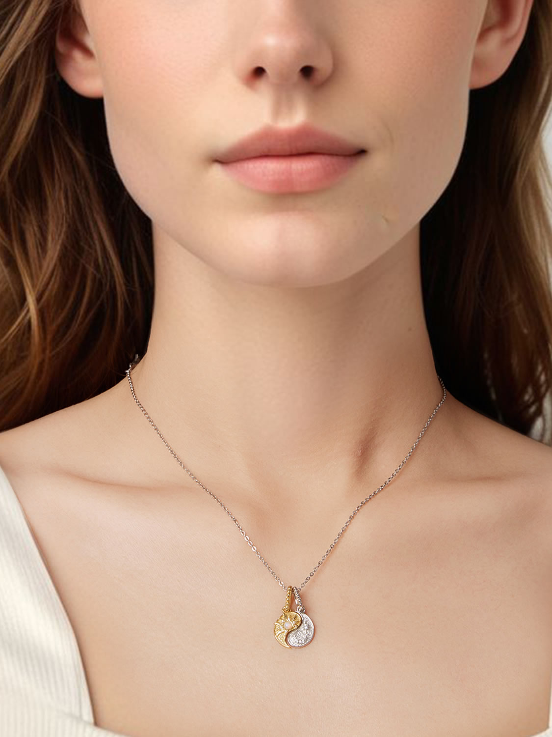 Pandantiv din Argint Lunar Bloom