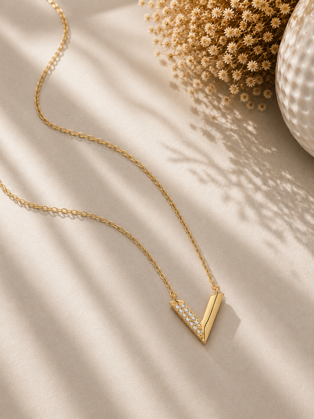 Colier din Argint Gold V-Shaped Sparkle