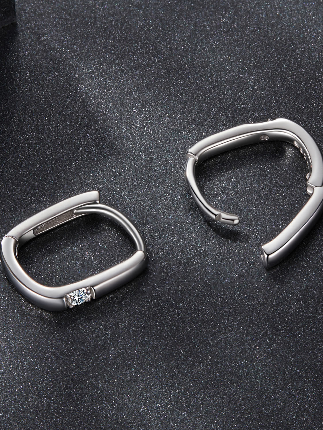 Cercei din Argint Moissanite Pure Loop