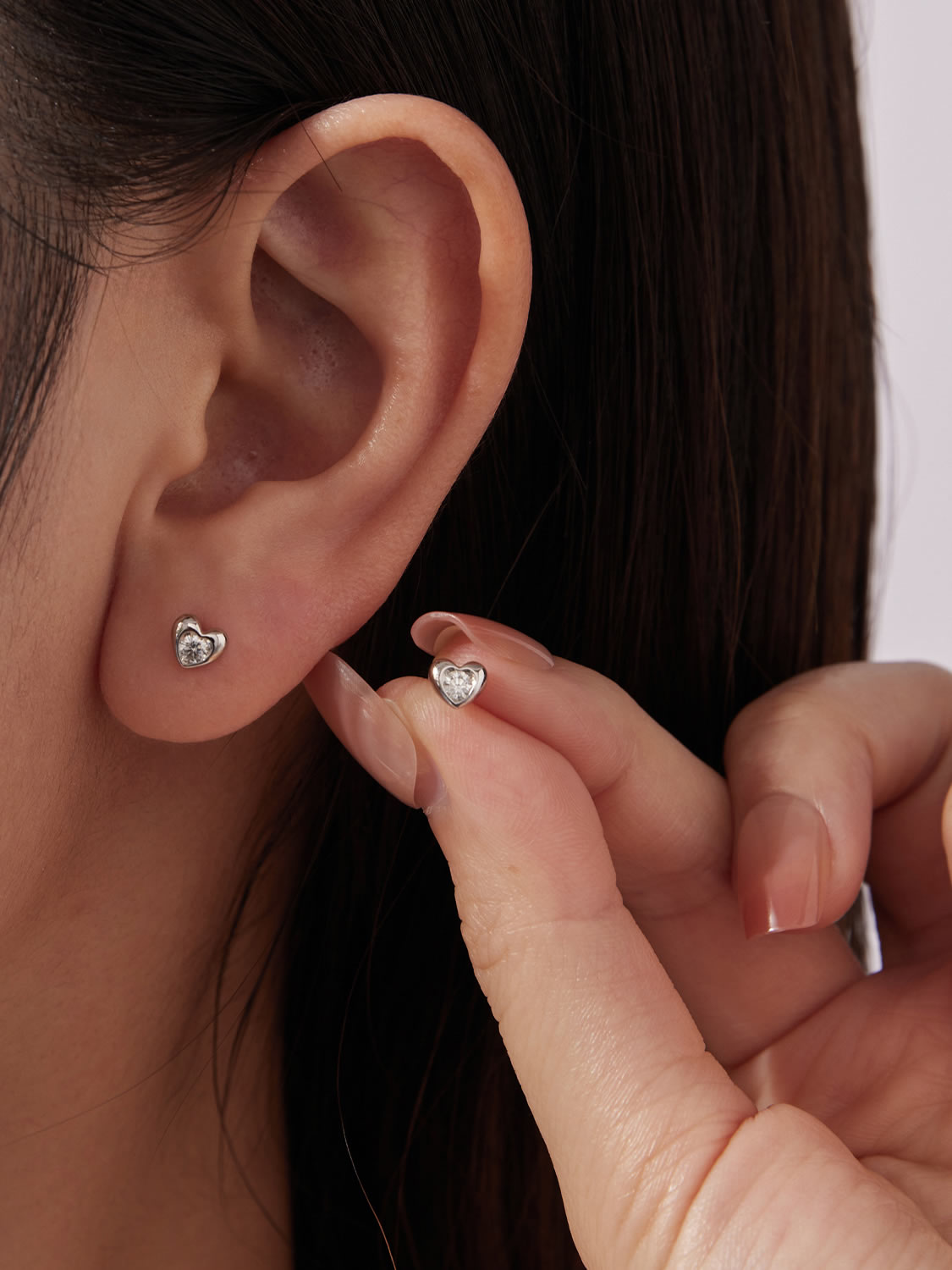 Cercei din Argint Moissanite Heart Glow