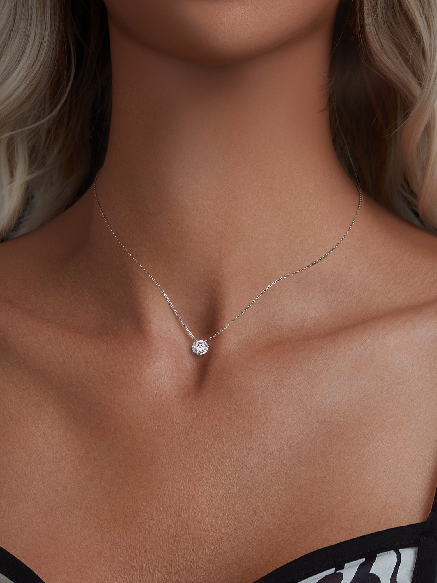 Colier din Argint Moissanite Eternal Glow Halo