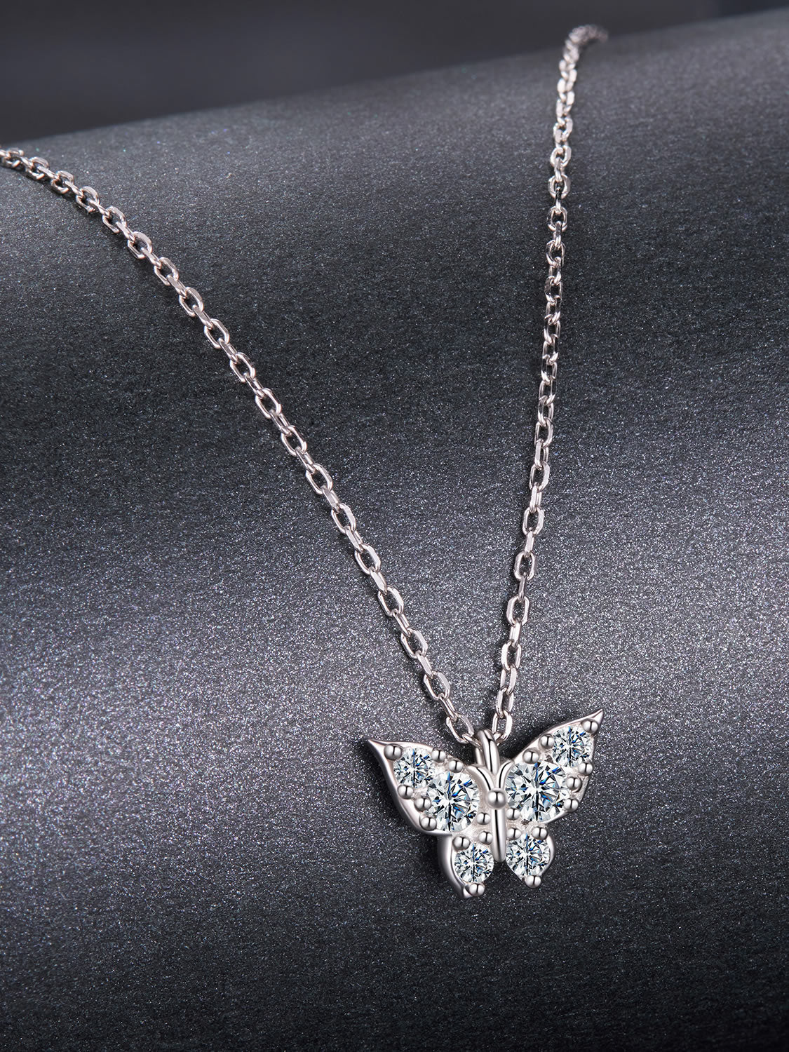 Colier din Argint Moissanite Butterfly Spark Necklace