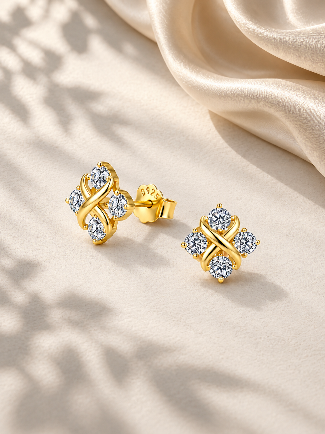 Cercei din Argint Moissanite Gold Infinity Bloom