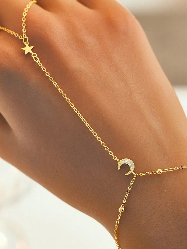 Detaliu brățară din argint 925 aurie Celestial Moon & Star CHARM