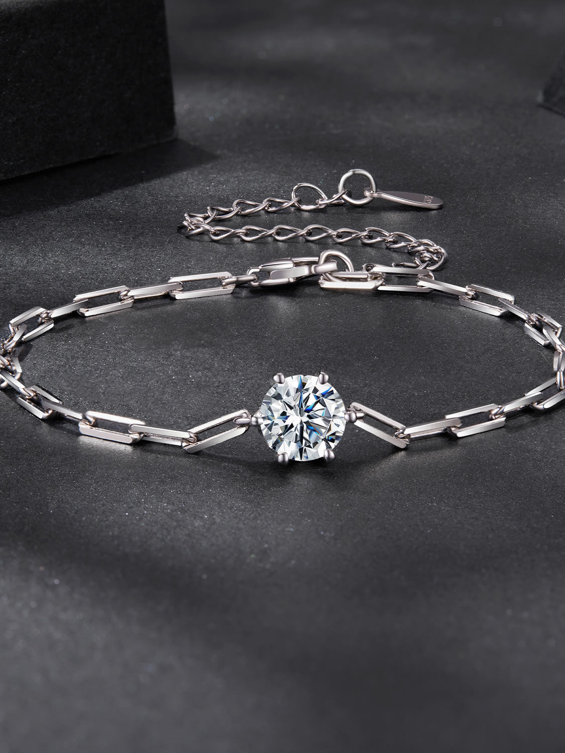 Brățară premium din argint cu moissanite ideală pentru cadou