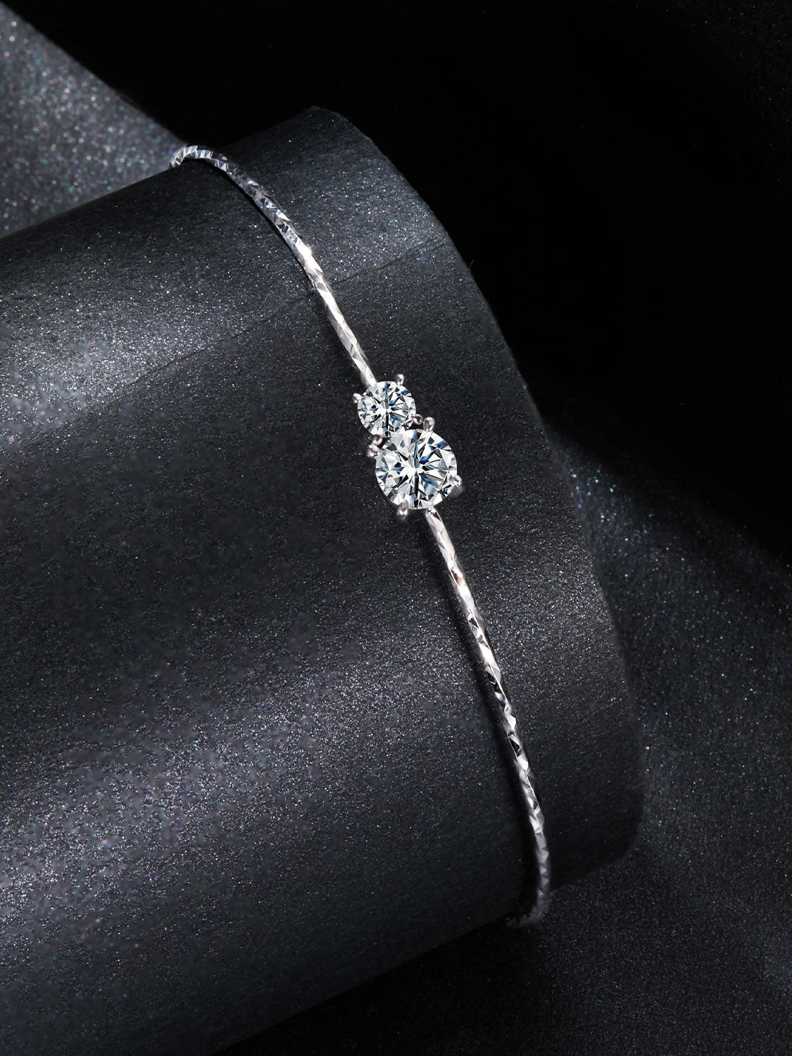 Brățară minimalistă din argint 925 cu pietre moissanite strălucitoare