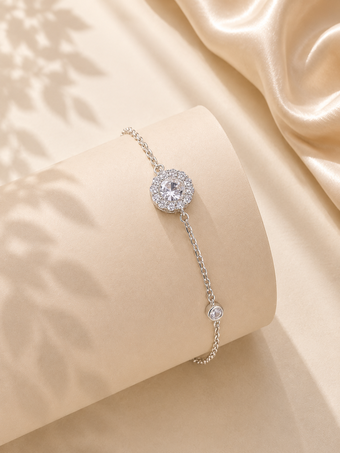 Brățară elegantă din argint cu moissanite pentru femei stil rafinat