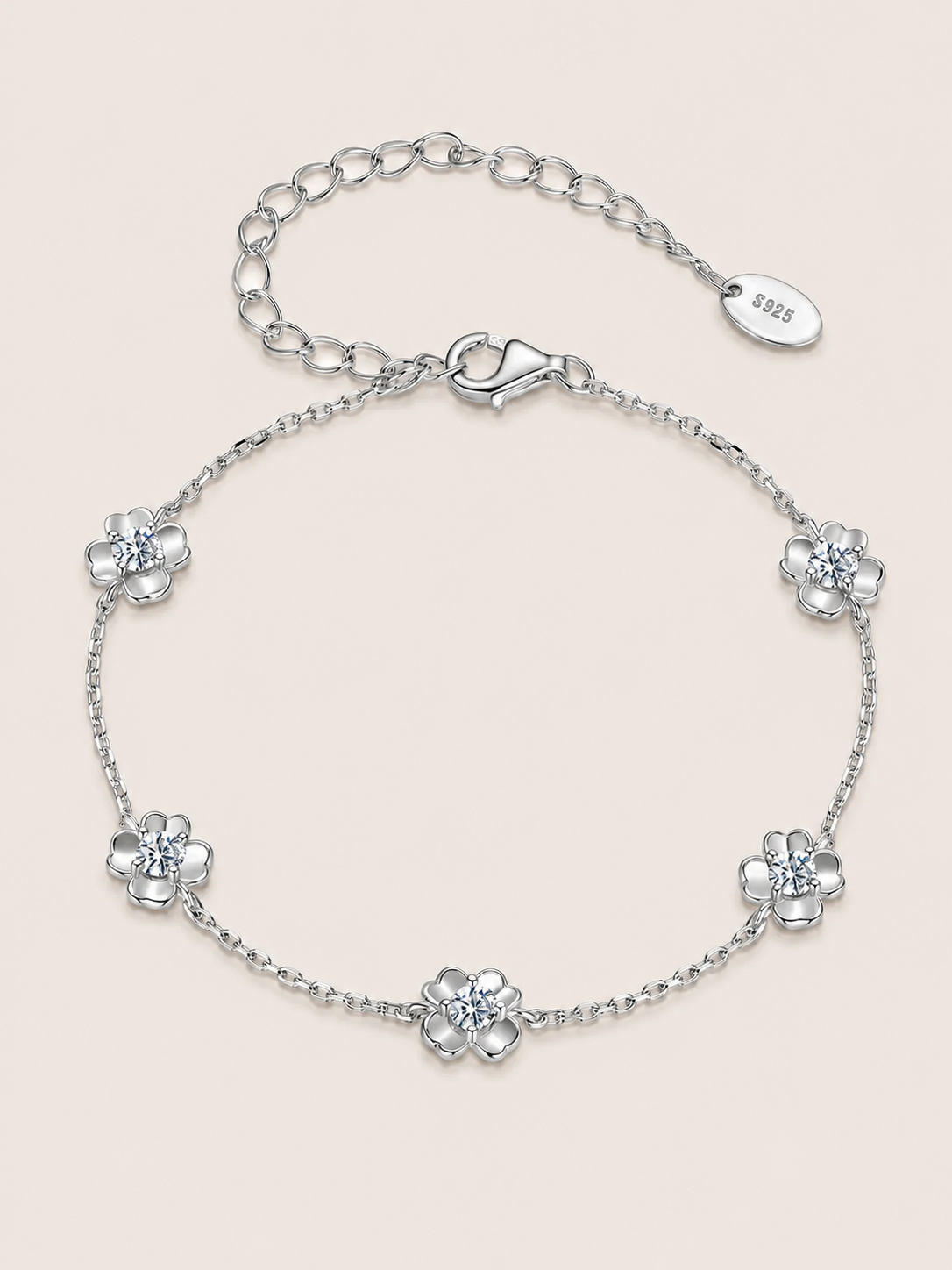 Brățară din argint cu flori și moissanite Floral Glow