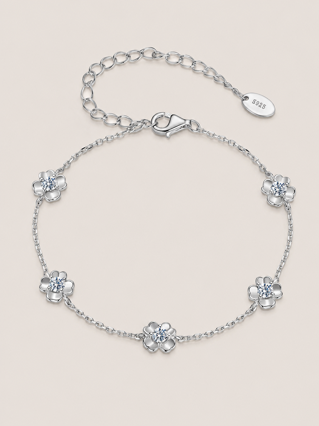 Brățară din argint cu flori și moissanite Floral Glow
