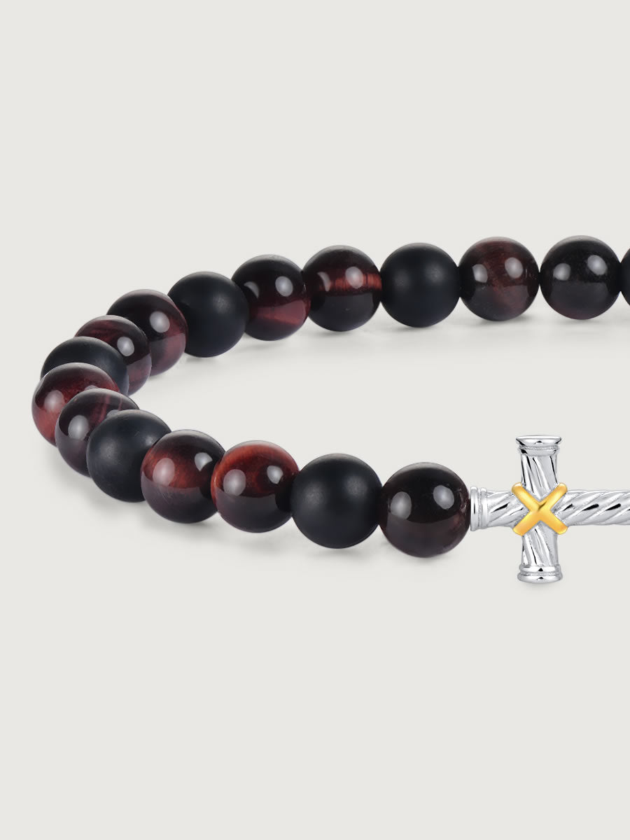 Detaliu bratara red tiger eye si onix cu cruce din argint 925