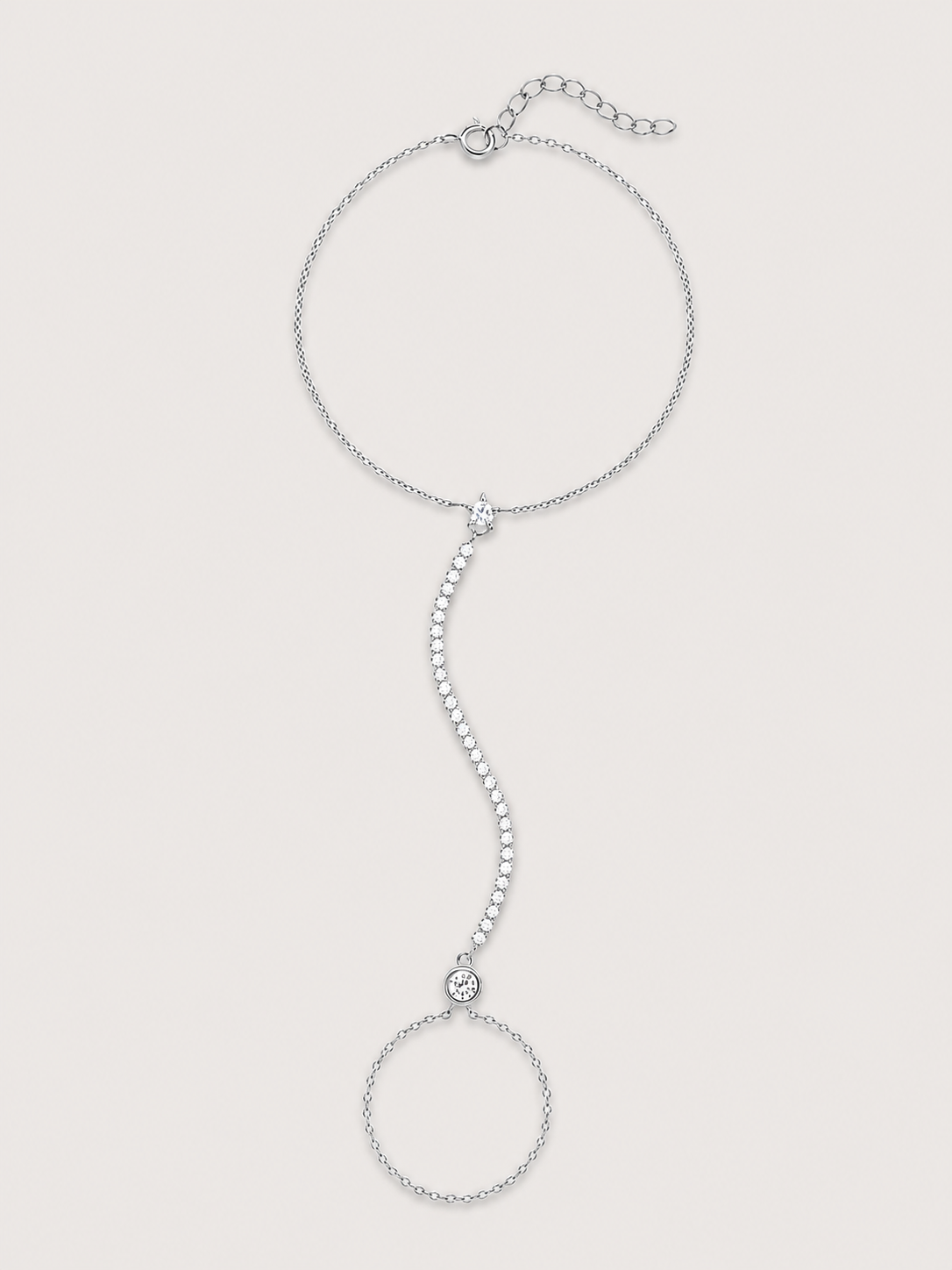 Brățară hand chain argintie cu linie de zirconii