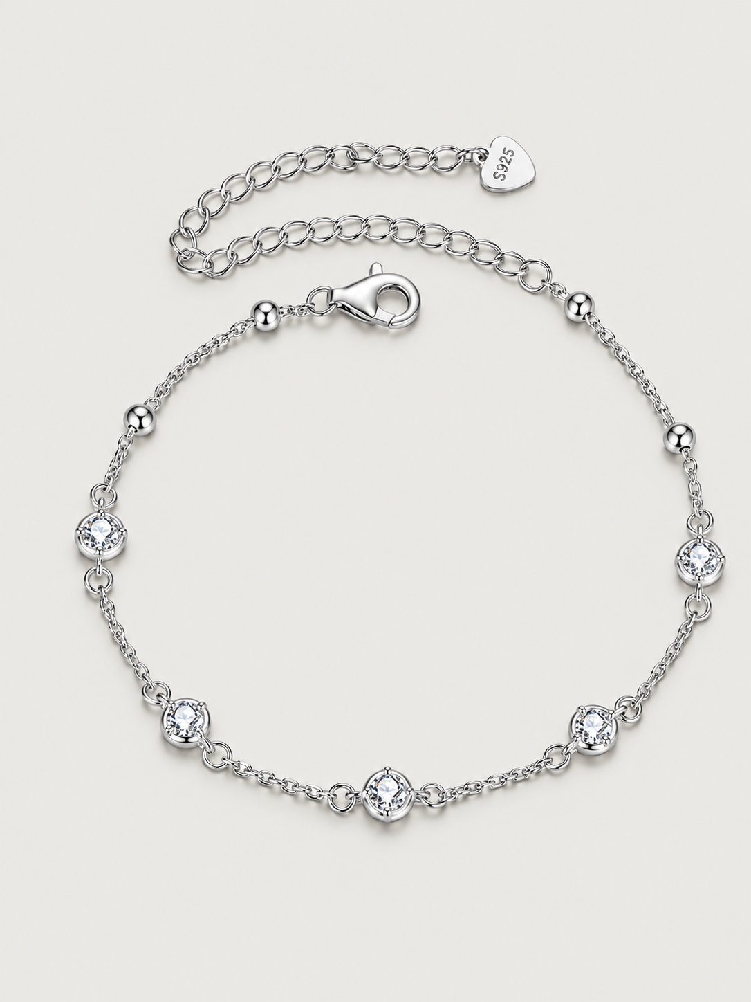 Brățară din argint 925 cu mai multe pietre moissanite