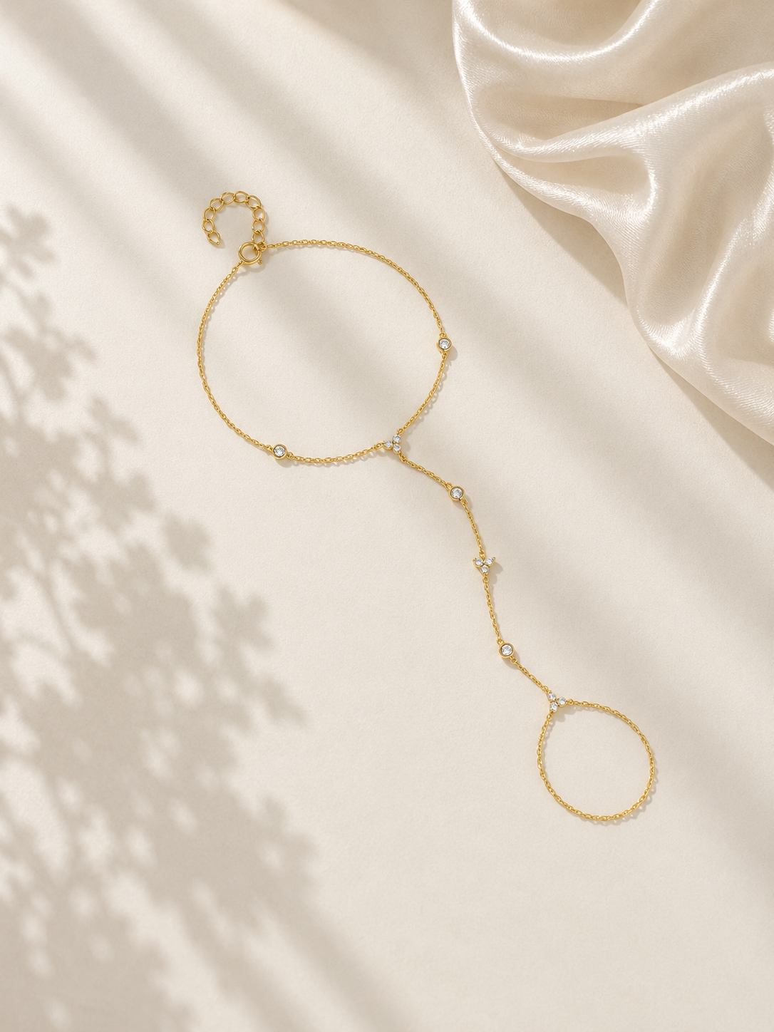 Brățară hand chain din argint placat cu aur galben 18K